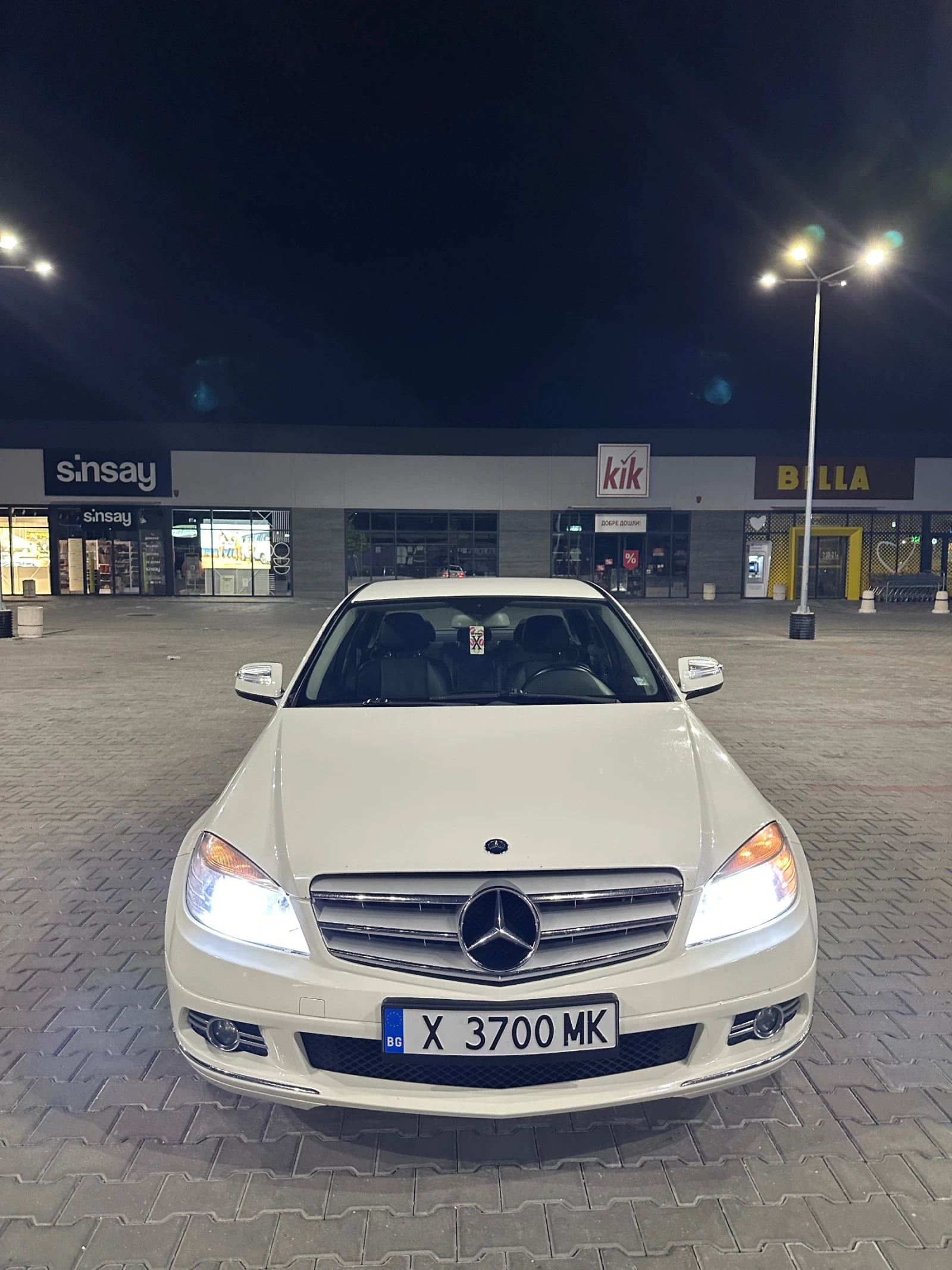 Mercedes-Benz C 220, снимка 4 - Автомобили и джипове - 55669259