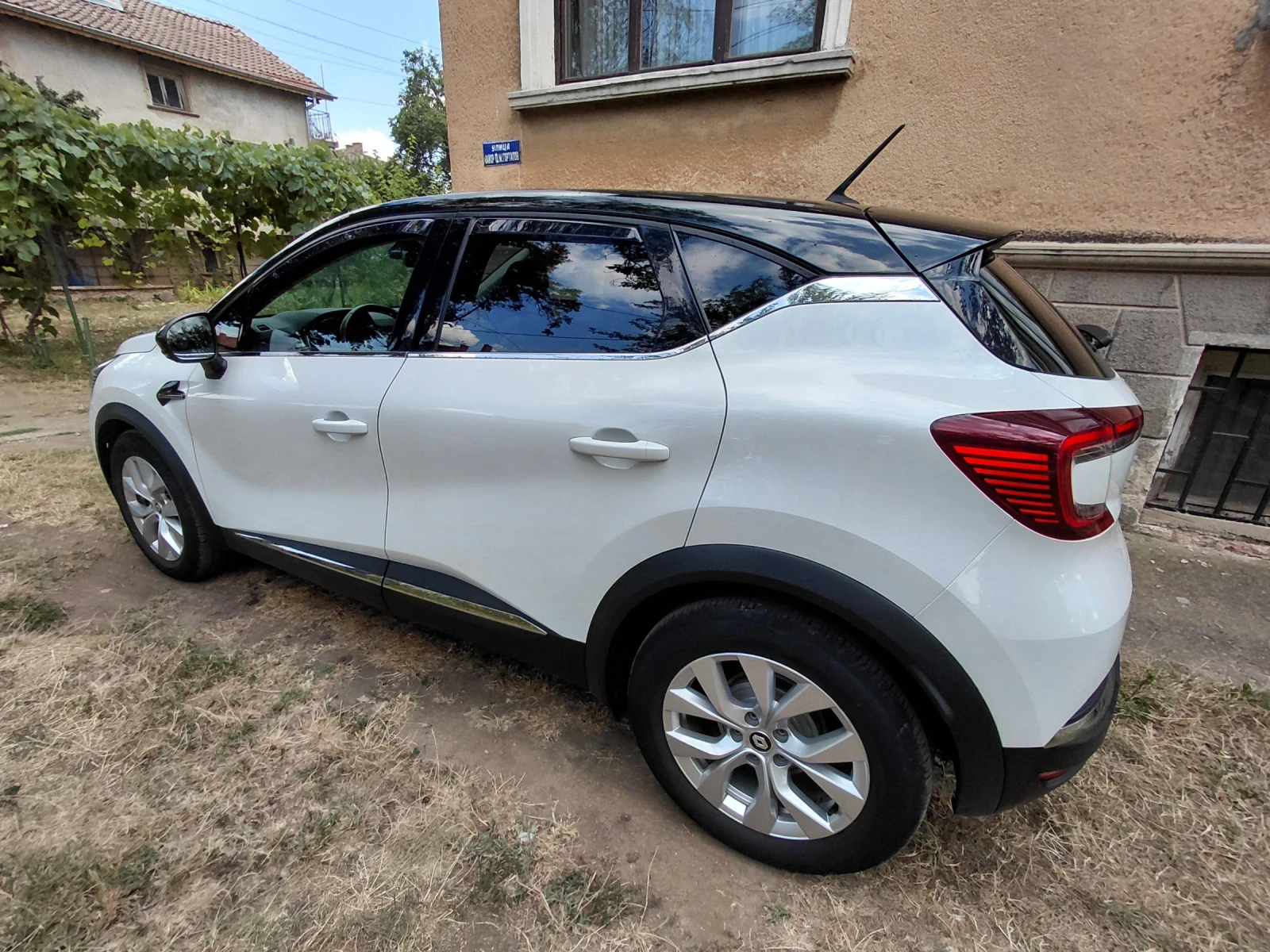Renault Captur 2, снимка 7 - Автомобили и джипове - 55836332