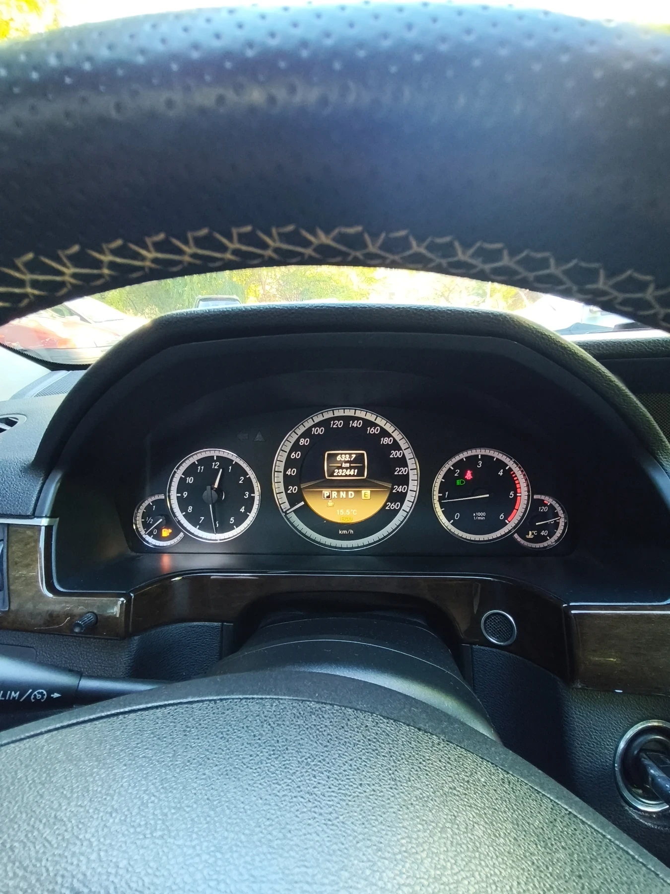 Mercedes-Benz E 220 2.2 дизел, снимка 9 - Автомобили и джипове - 56345105