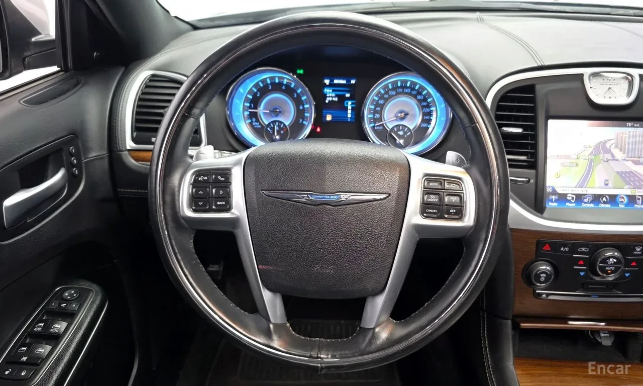 Chrysler 300c AWD | 3.6 |  91хил км!, снимка 13 - Автомобили и джипове - 56566283