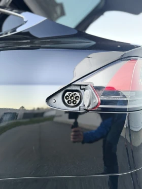 Tesla Model X 100D, снимка 3