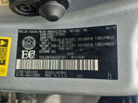 Toyota Highlander XLE /КОЖА/3 КЛЮЧА/ШИБЕДАХ/CARFAX/ФИНАНСИРАНЕ, снимка 16