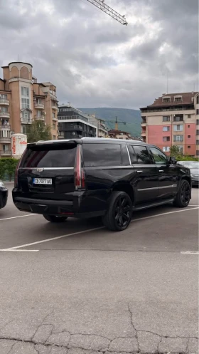 Cadillac Escalade 2020 ESV, снимка 2