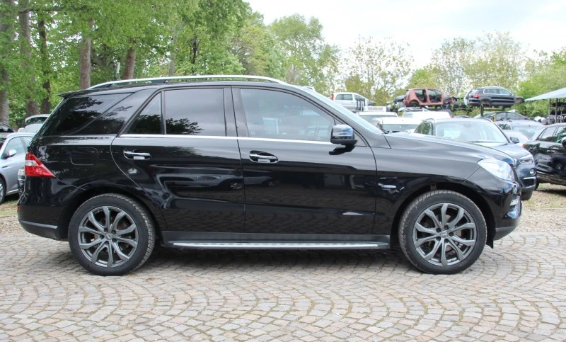 Mercedes-Benz ML 350 BLUETEC  4MATIC EURO 6 , снимка 4 - Автомобили и джипове - 47373491