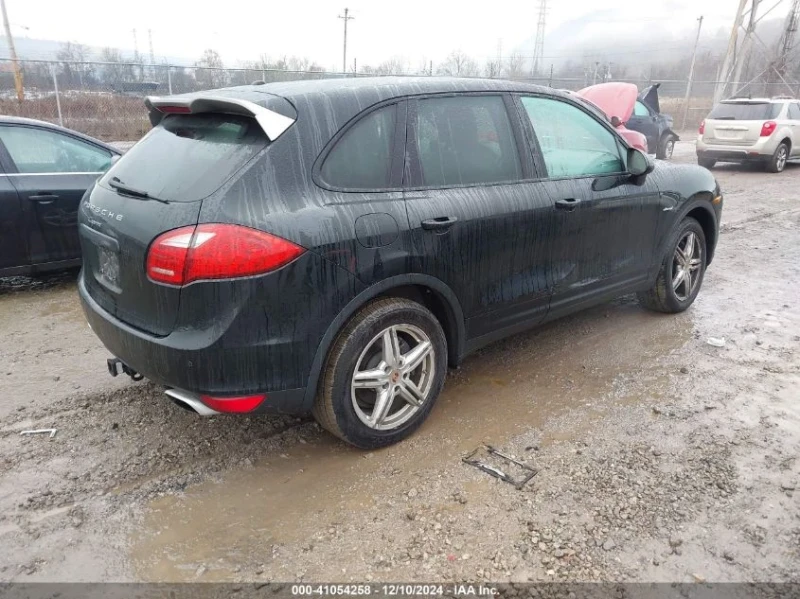 Porsche Cayenne, снимка 6 - Автомобили и джипове - 48738124