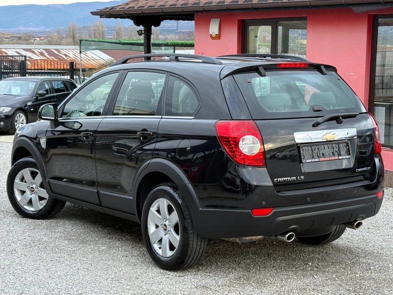Chevrolet Captiva 2.4i GPL, 7-местна! * 197 000км* ГАРАНЦИЯ! Уникат!, снимка 4 - Автомобили и джипове - 52546058