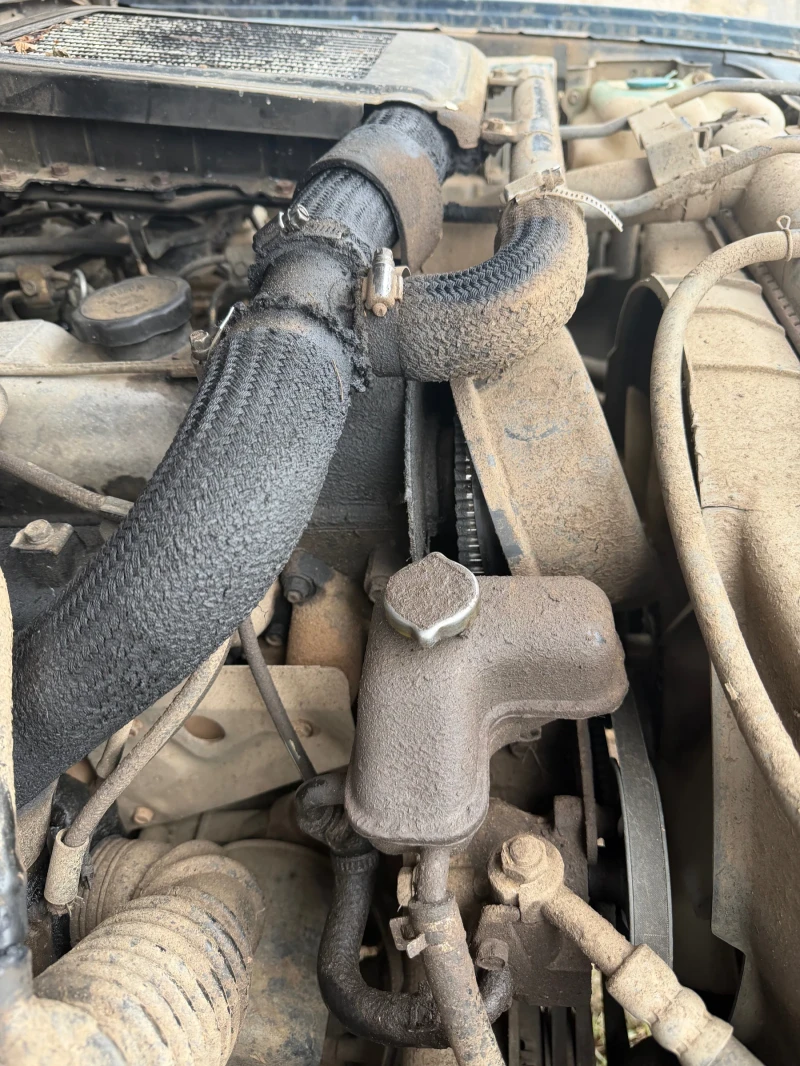 Hyundai Galloper, снимка 12 - Автомобили и джипове - 53417861