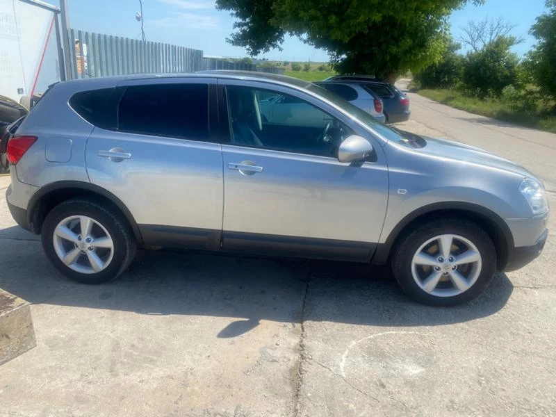 Nissan Qashqai 2.0 DCI 4x4 - изображение 3