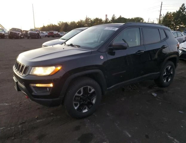 Jeep Compass 2017 JEEP COMPASS TRAILHAWK | ФИКСИРАНА ЦЕНА, снимка 2 - Автомобили и джипове - 48510550