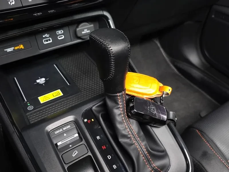 Honda Cr-v 6Th Generation 2.0 Hybrid Touring 2Wd, снимка 9 - Автомобили и джипове - 55045102