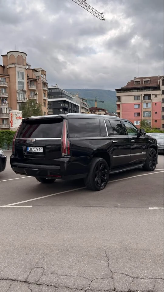 Cadillac Escalade 2020 ESV, снимка 2 - Автомобили и джипове - 55875481