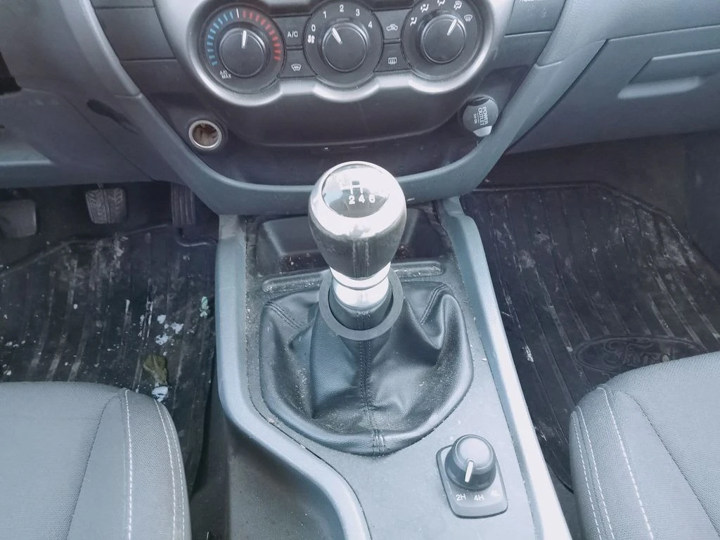 Ford Ranger XLT 2.2Duratorq6 speed | Mobile.bg — изображение 14