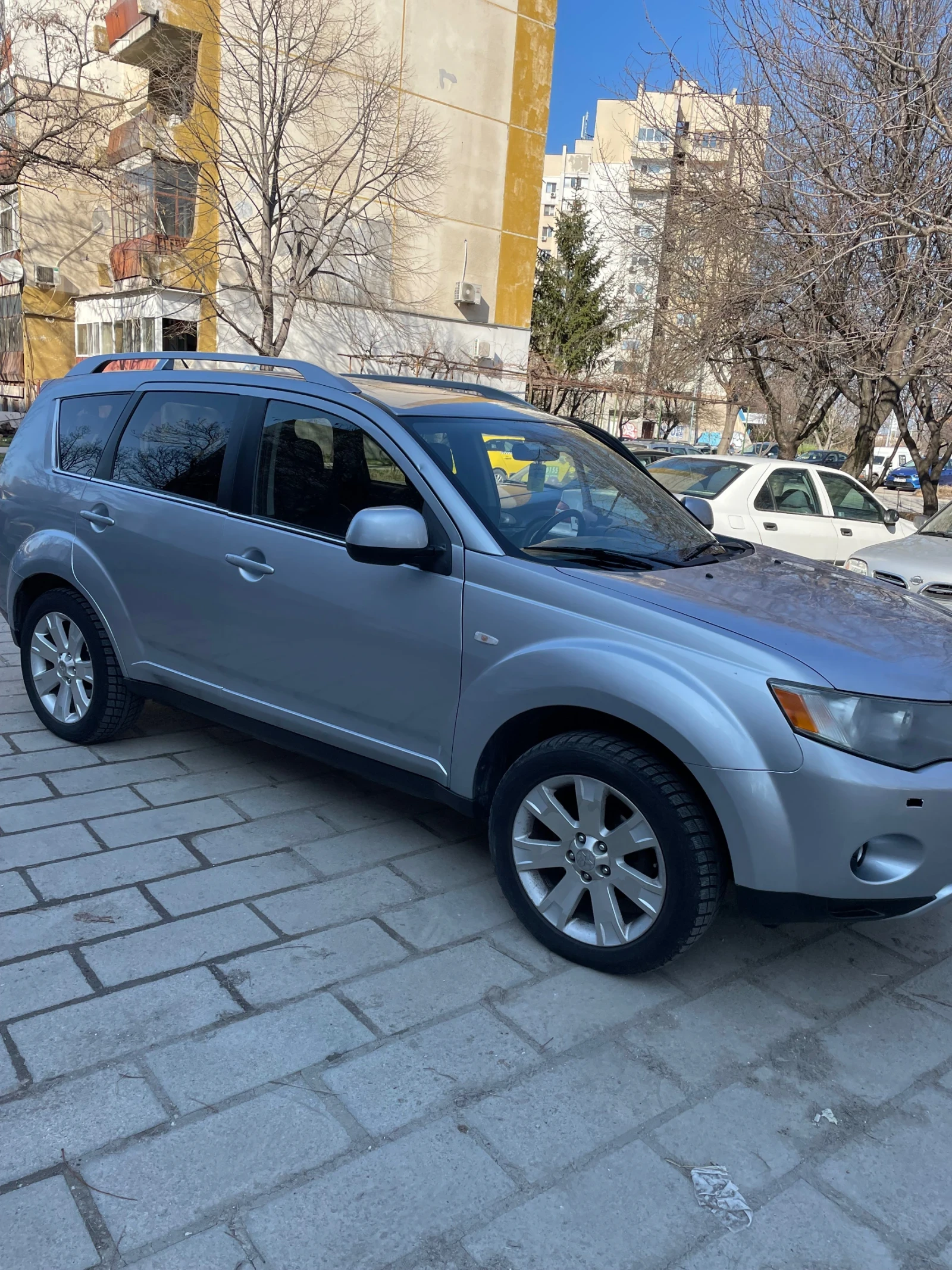 Mitsubishi Outlander  - изображение 2