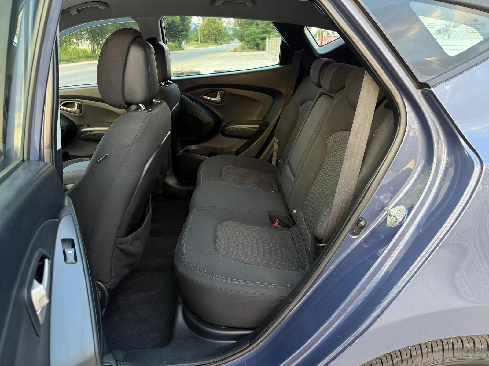 Hyundai IX35 1.7 CRDI 6 скорости/Собствен лизинг - изображение 10