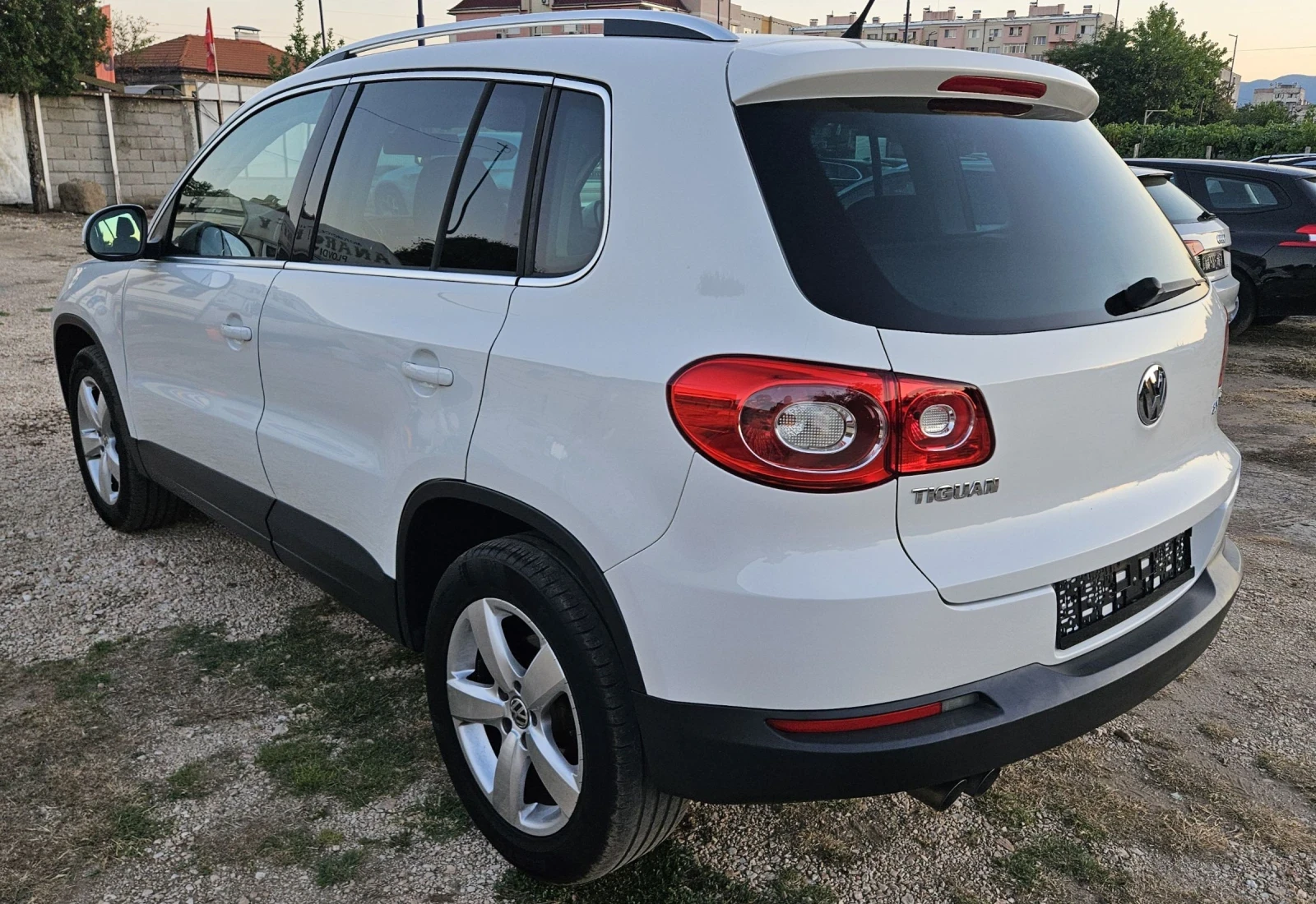 VW Tiguan 2.0 TDI..4x4..PANORAMA  - изображение 7