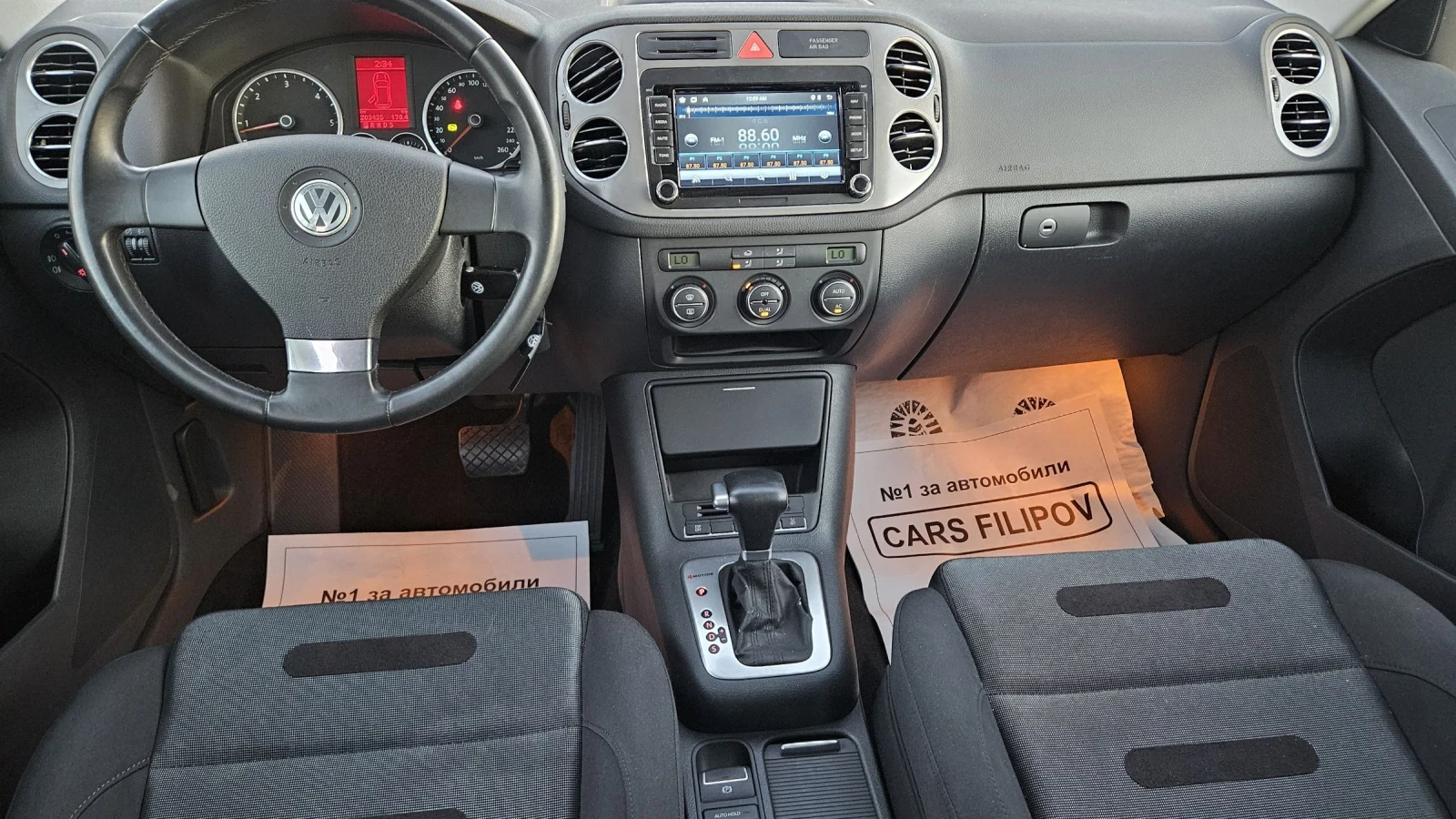 VW Tiguan 2.0 TDI..4x4..PANORAMA  - изображение 8