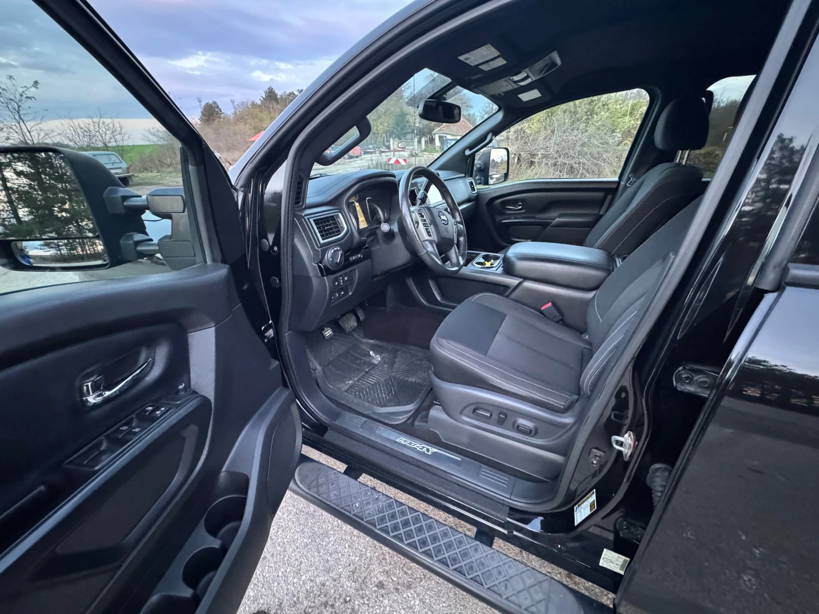 Nissan Titan crew cab 5.6i | Mobile.bg   12