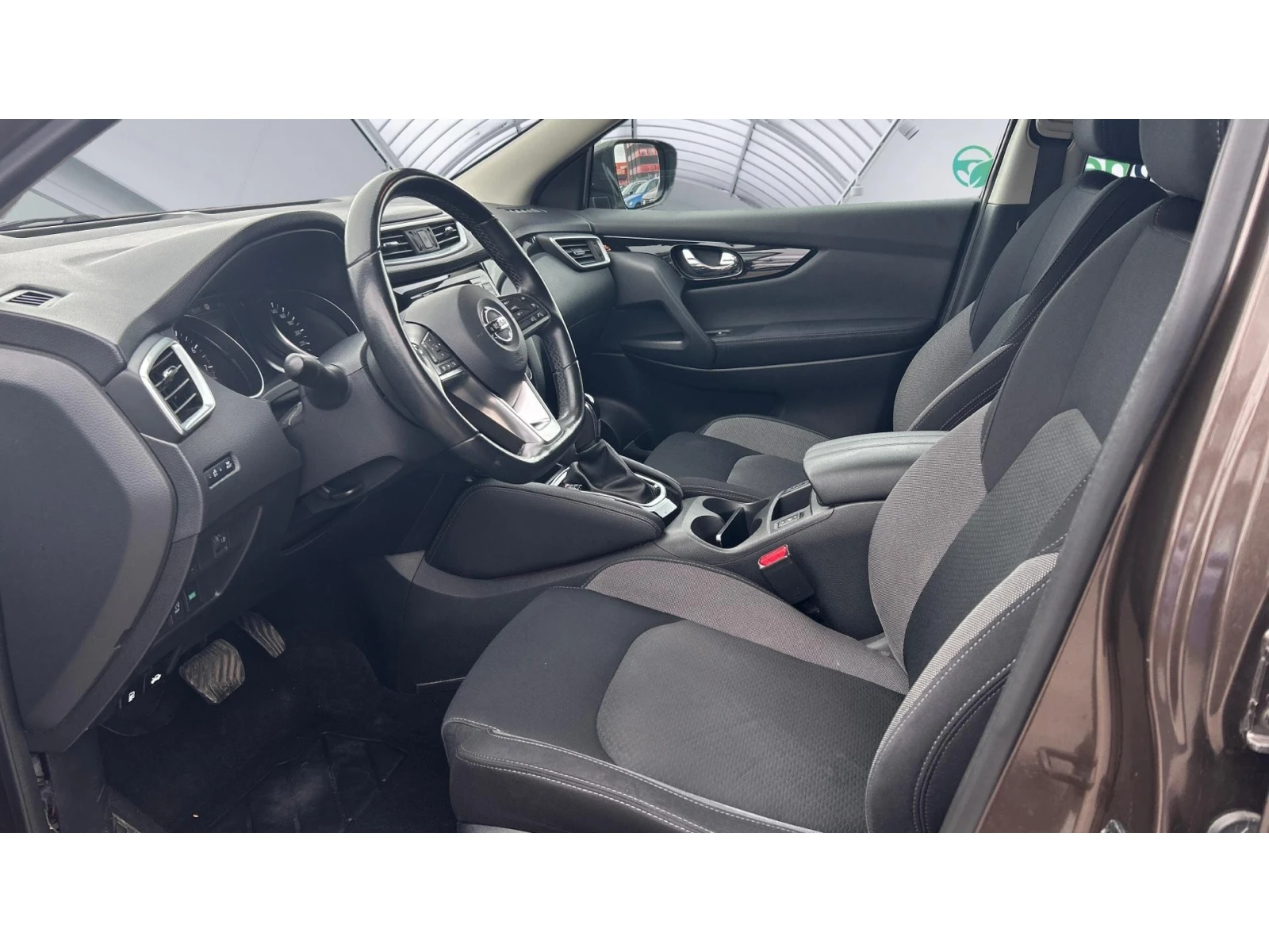 Nissan Qashqai DIG-T N-Connecta , ������� ������ �� 255   | Mobile.bg � ����������� 11