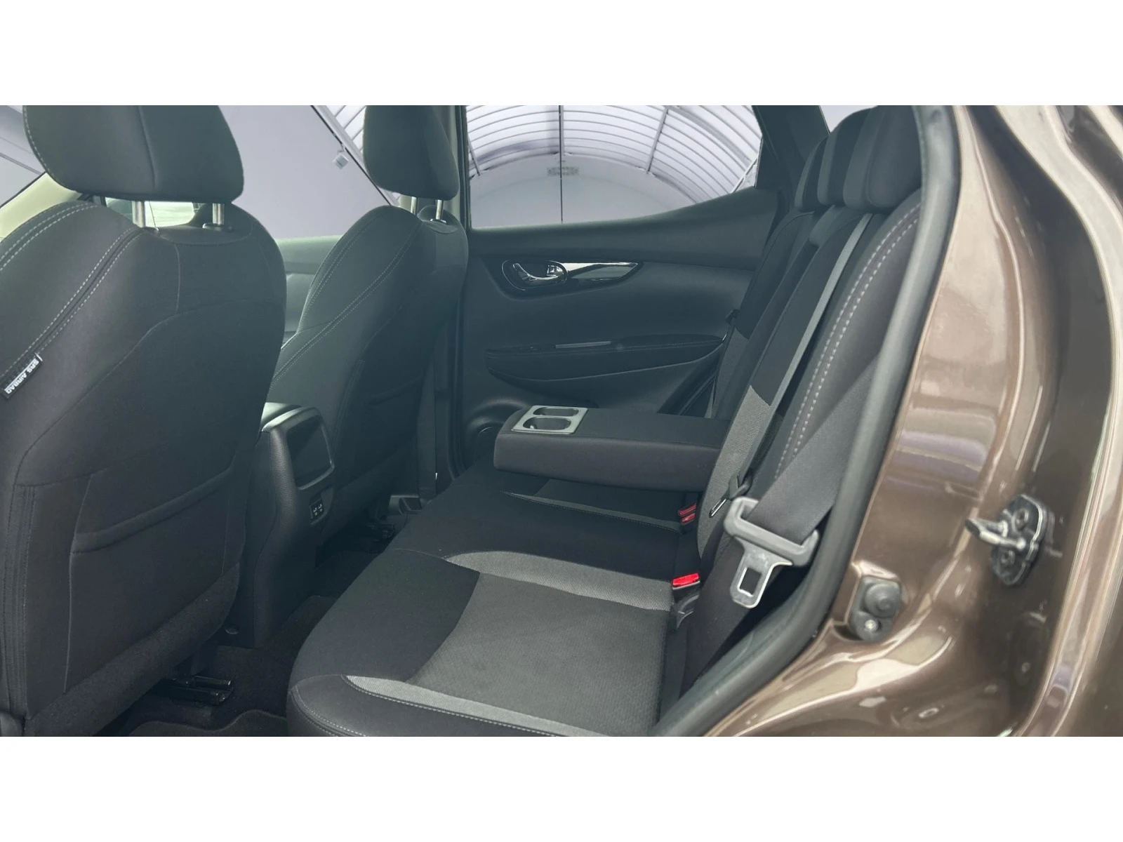 Nissan Qashqai DIG-T N-Connecta , ������� ������ �� 255   | Mobile.bg � ����������� 12