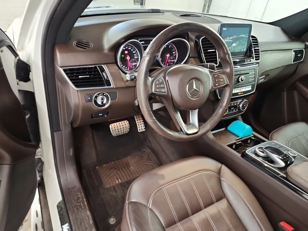 Mercedes-Benz GLE 400 AMG Line * CARFAX * ОПЦИЯ ЗА ФИНАНСИРАНЕ *  - изображение 7