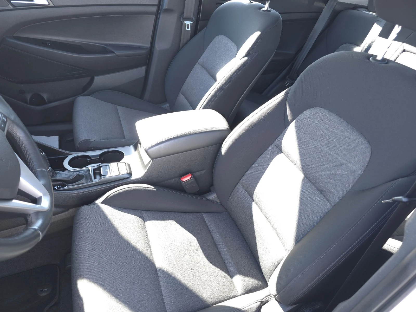 Hyundai Tucson 1.6 CRDi Mild Hybrid ���������| ���������| ������  | Mobile.bg � ����������� 11