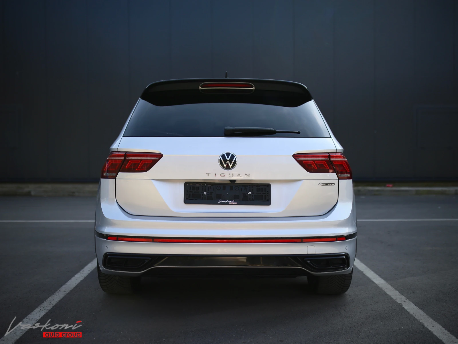 VW Tiguan R Line 2.0 TDI 4MOTION - изображение 3