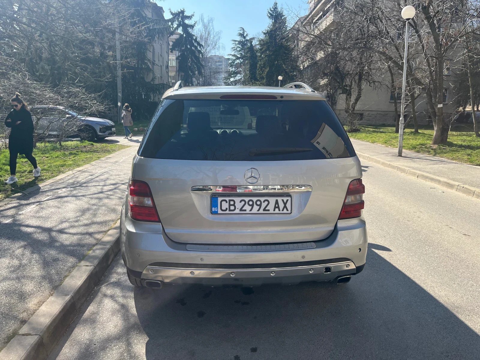 Mercedes-Benz ML 320, снимка 4 - Автомобили и джипове - 53890090