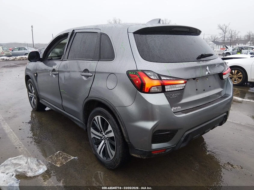 Mitsubishi Outlander 2.0l Sport 2.0 Es, снимка 3 - Автомобили и джипове - 54129261