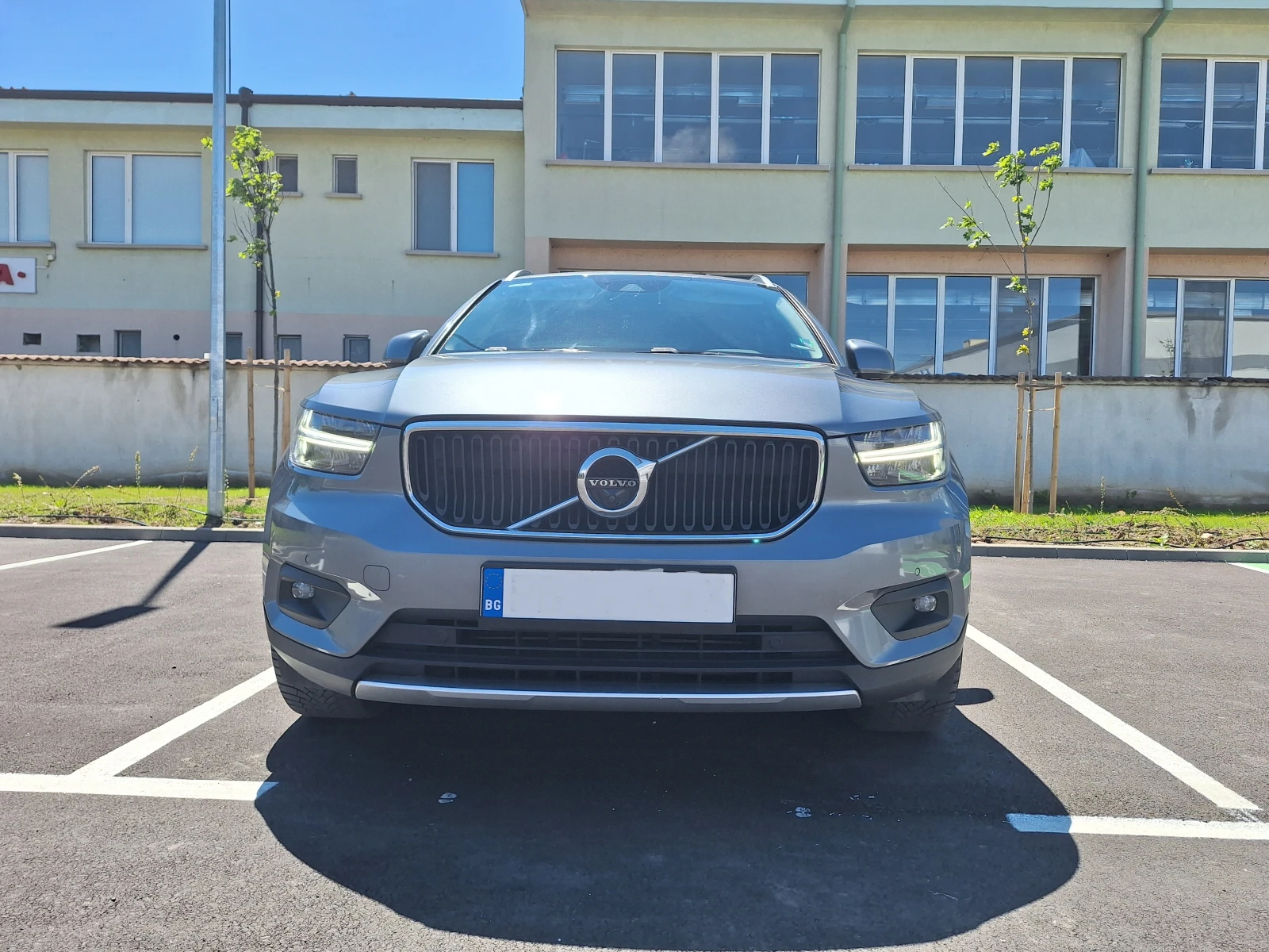 Volvo XC40 D4, снимка 7 - Автомобили и джипове - 54178814