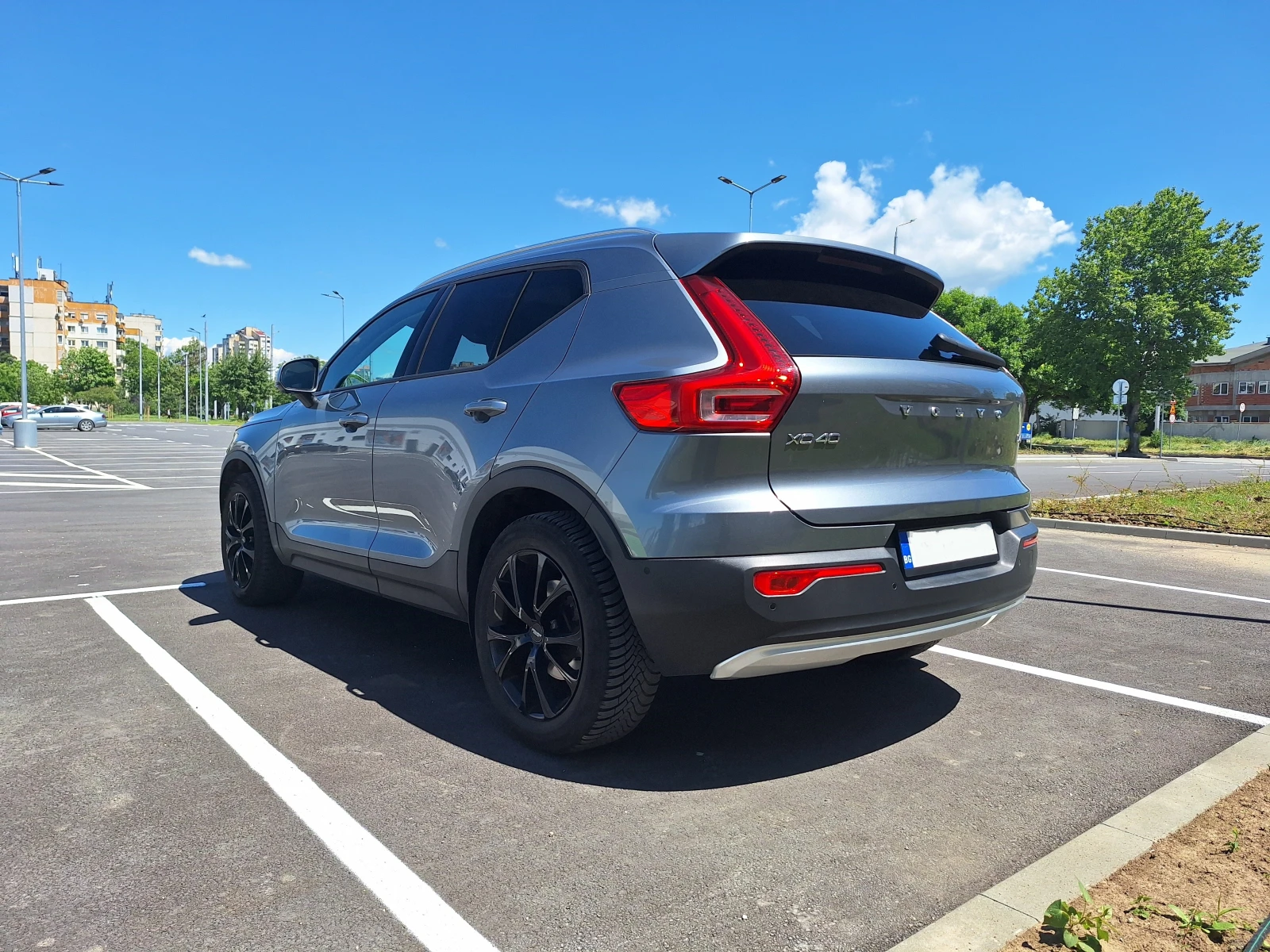 Volvo XC40 D4, снимка 5 - Автомобили и джипове - 54178814
