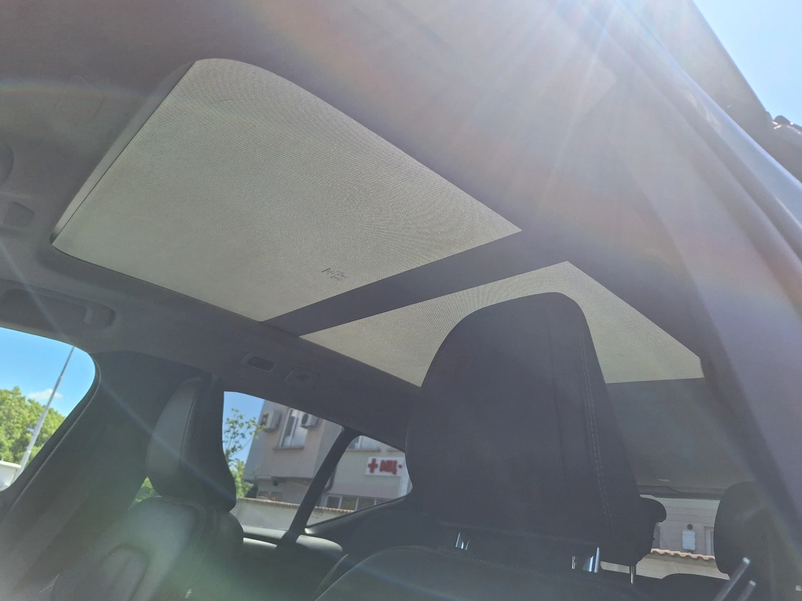 Volvo XC40 D4, снимка 9 - Автомобили и джипове - 54178814