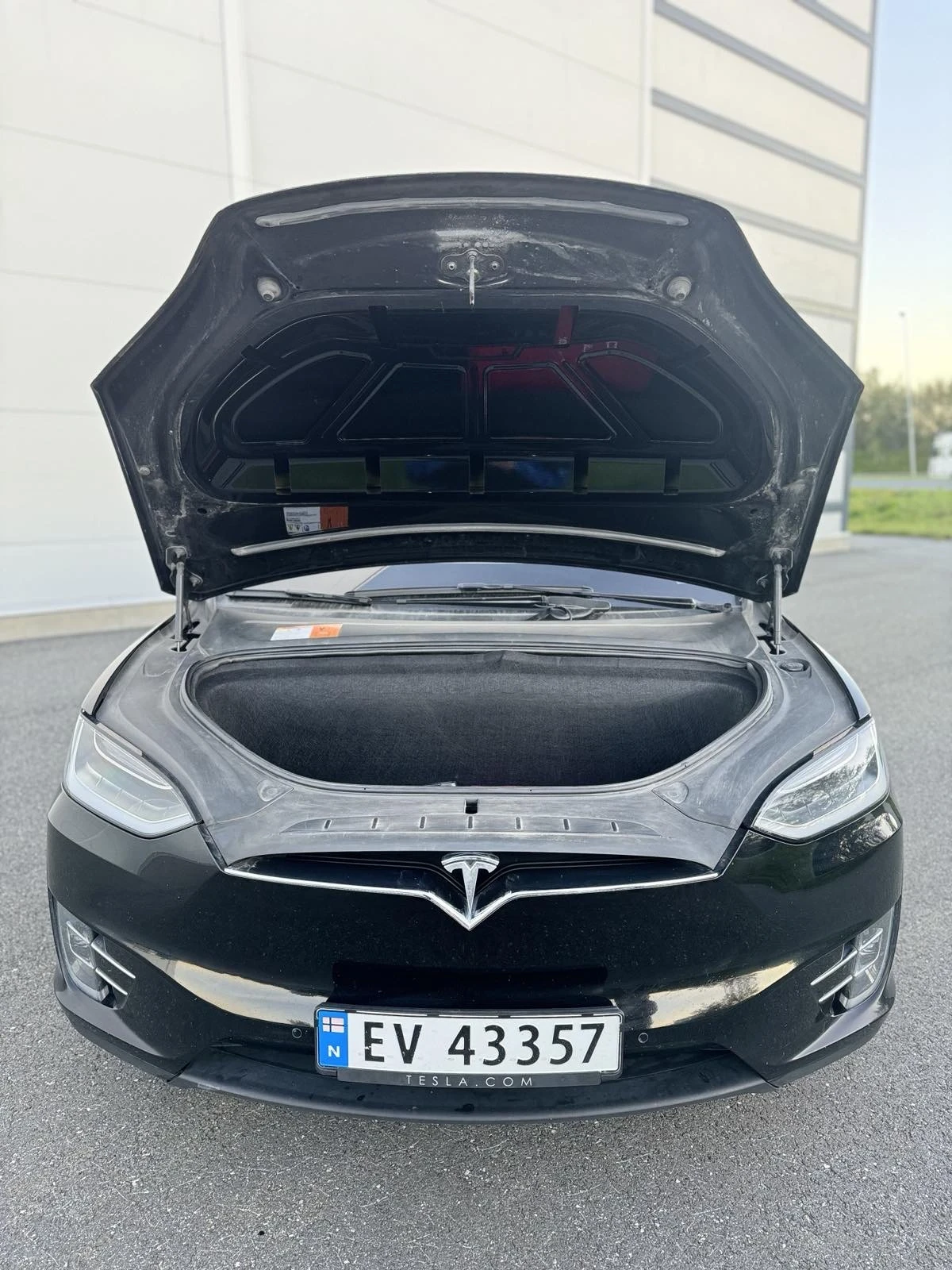 Tesla Model X 100D, снимка 5 - Автомобили и джипове - 54533437