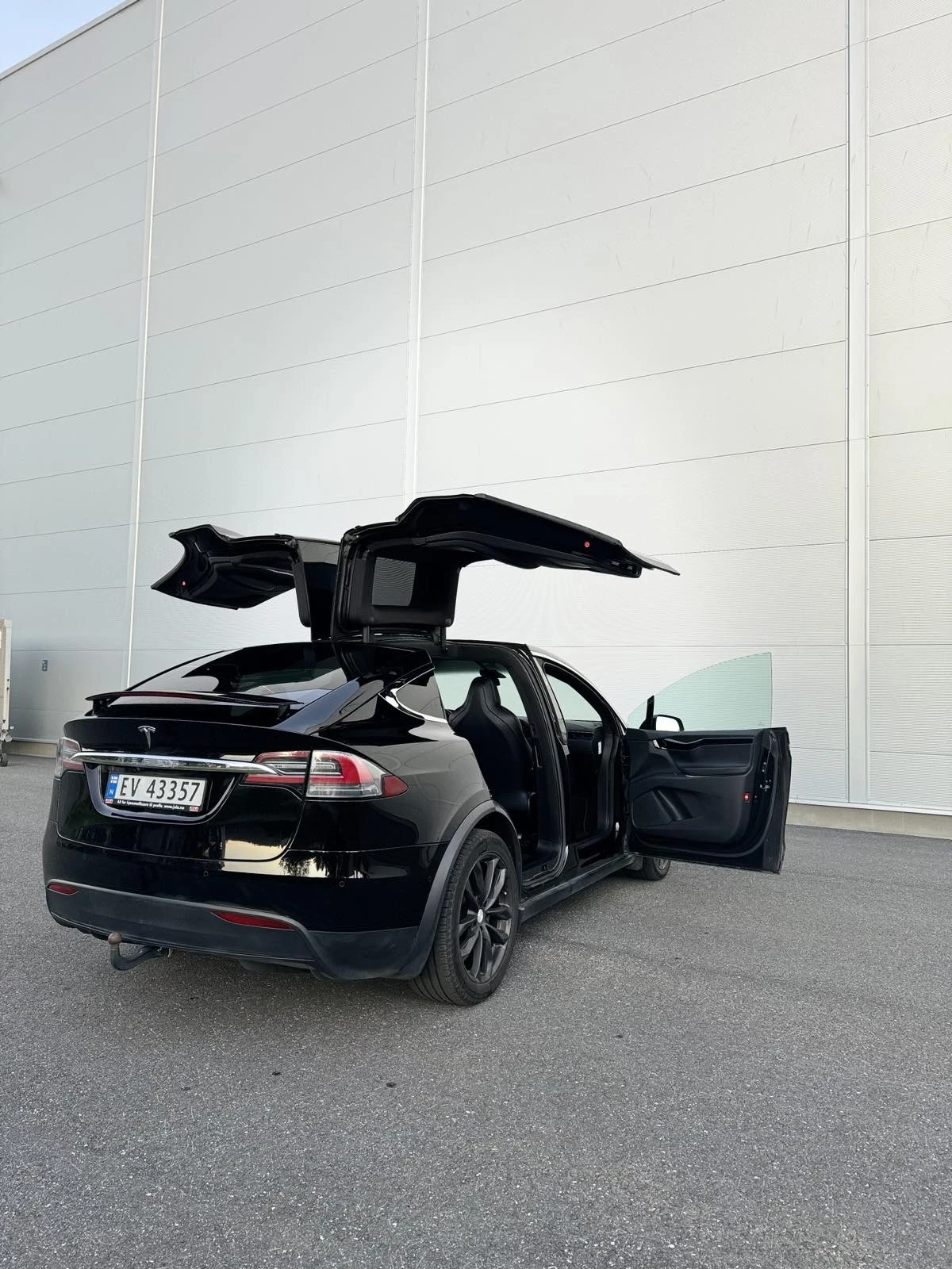 Tesla Model X 100D, снимка 14 - Автомобили и джипове - 54533437