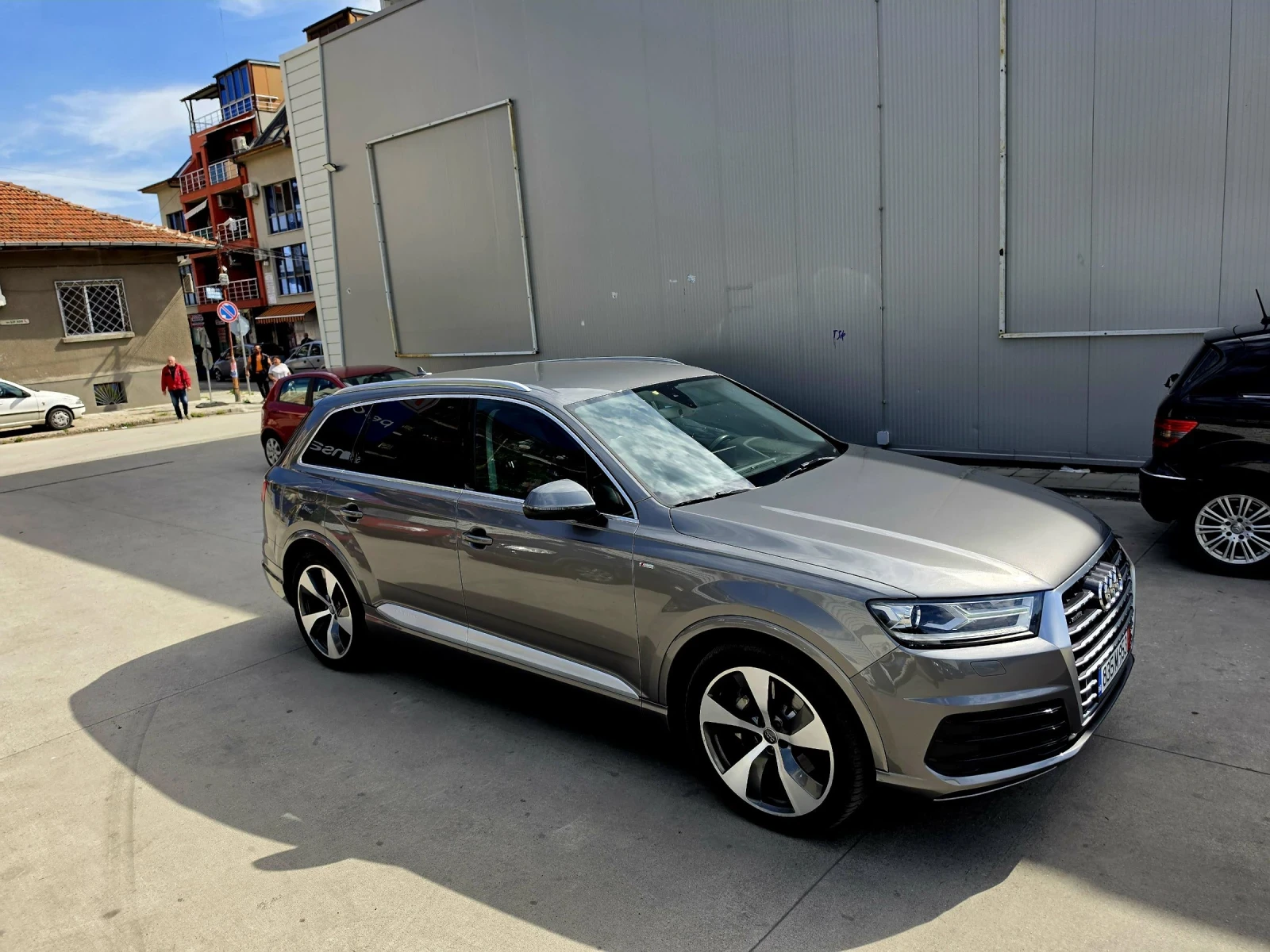 Audi Q7 S-LINE 7-МЕСНА, снимка 3 - Автомобили и джипове - 54608974