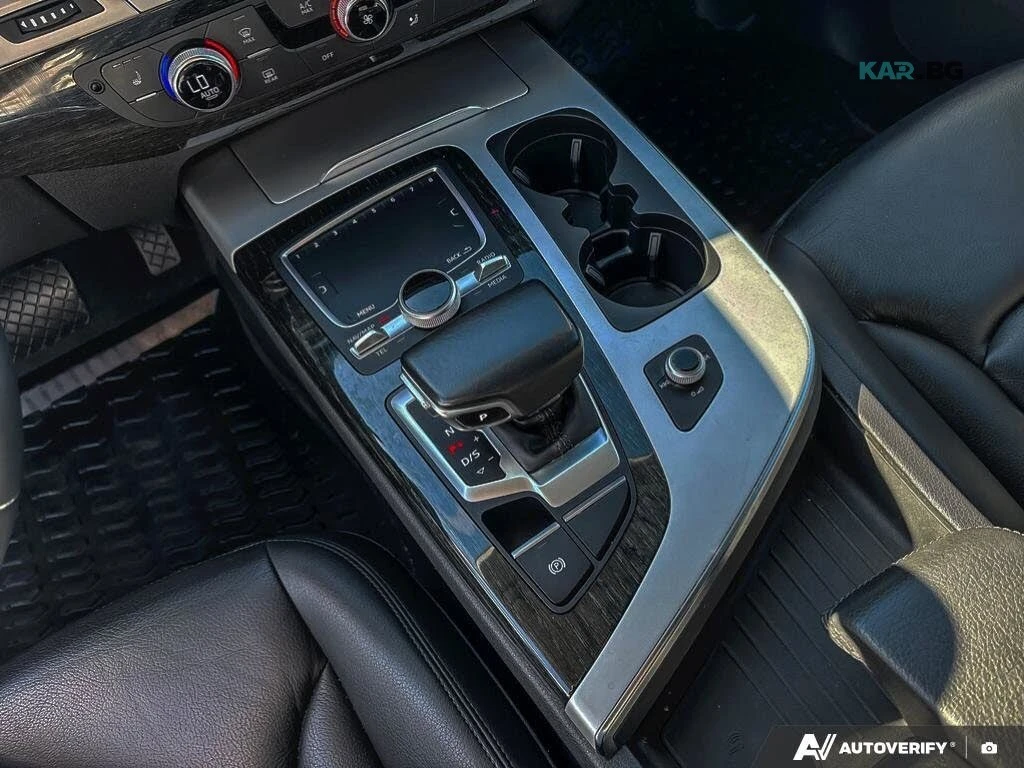 Audi Q7 * Komfort* * HeadUp* AвтоКредит* (ЦЕНА ДО БГ), снимка 14 - Автомобили и джипове - 54903834