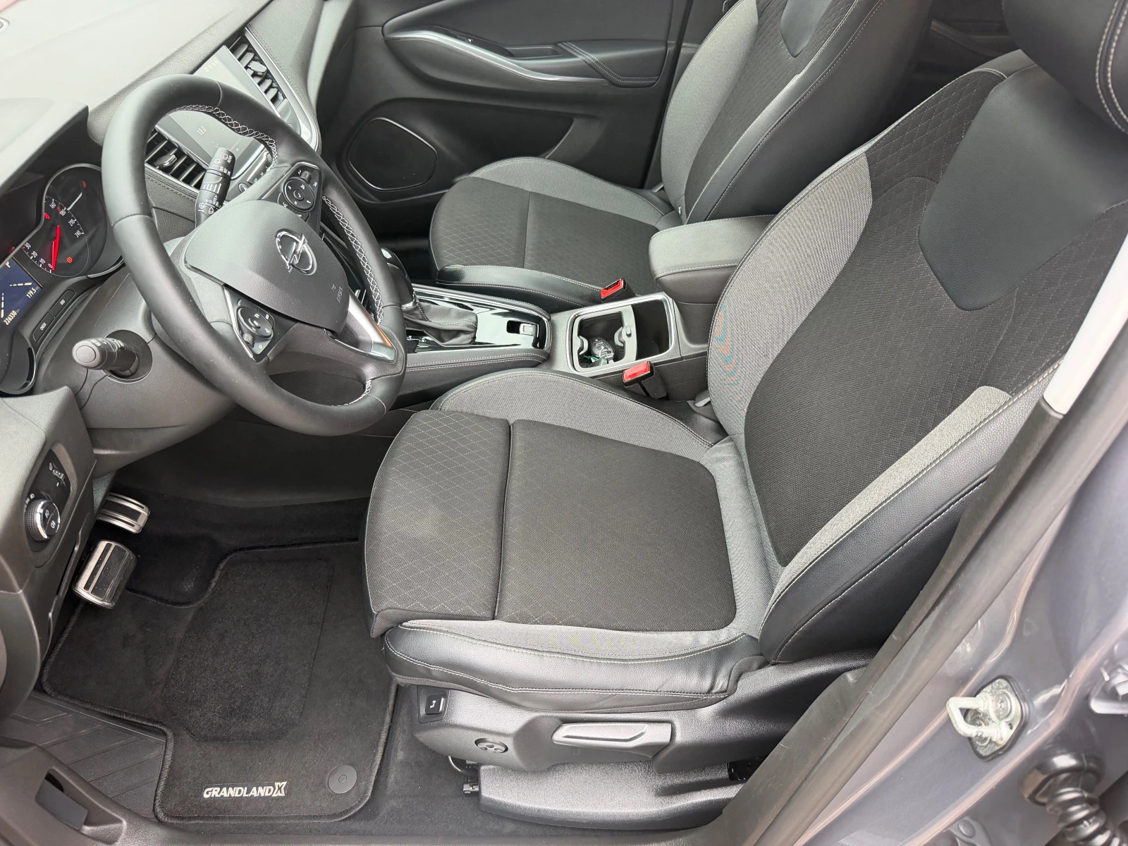 Opel Grandland X 2.0CDTI* FULL* AVTOMAT* 177KS, снимка 13 - Автомобили и джипове - 55272739