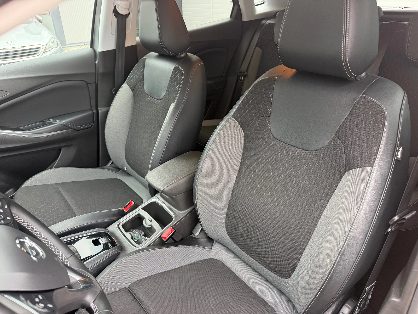 Opel Grandland X 2.0CDTI* FULL* AVTOMAT* 177KS, снимка 10 - Автомобили и джипове - 55272739