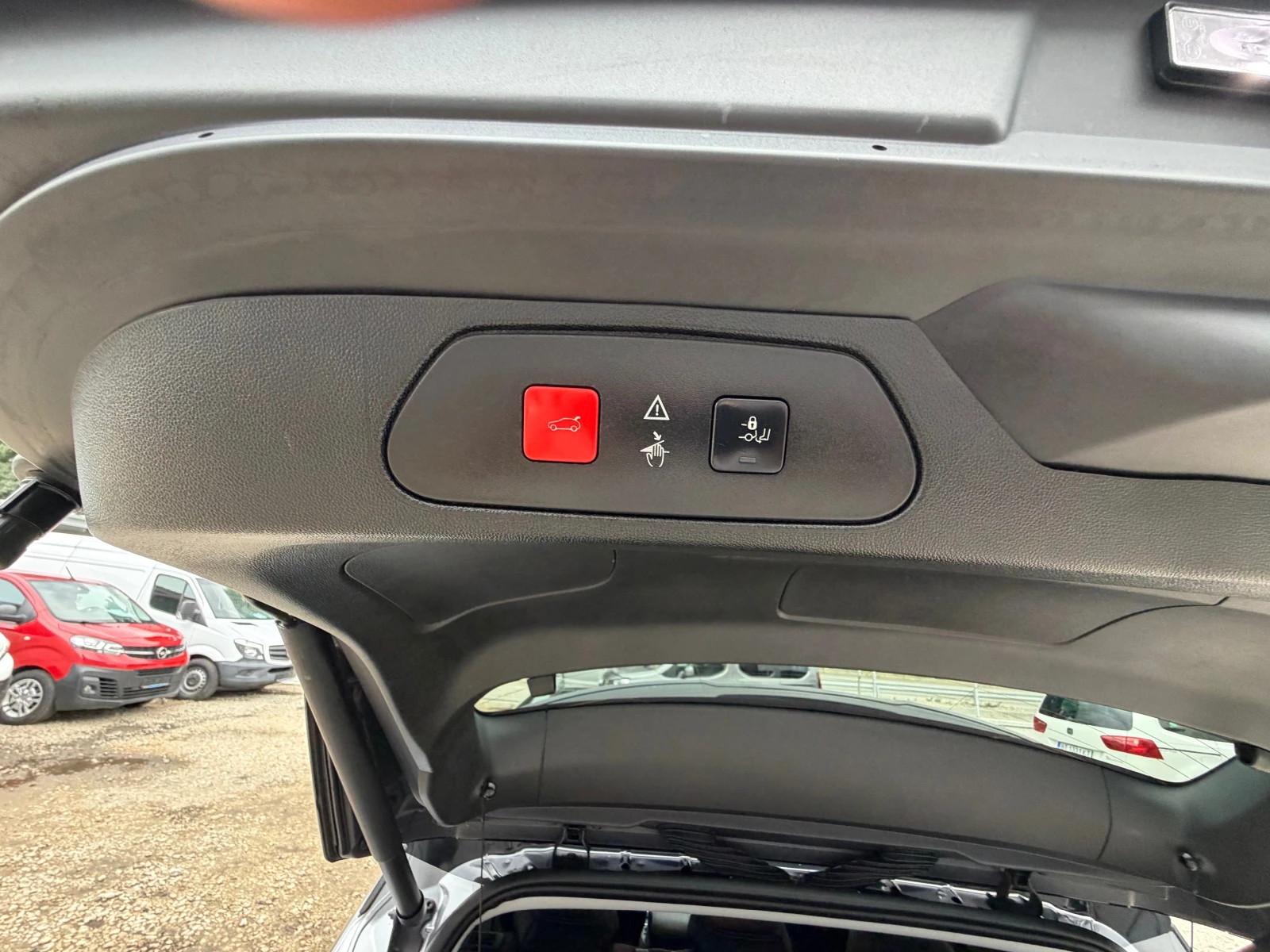 Opel Grandland X 2.0CDTI* FULL* AVTOMAT* 177KS, снимка 14 - Автомобили и джипове - 55272739