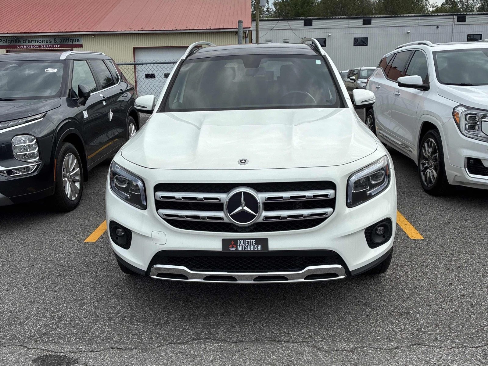 Mercedes-Benz GLB 250, снимка 6 - Автомобили и джипове - 55719572