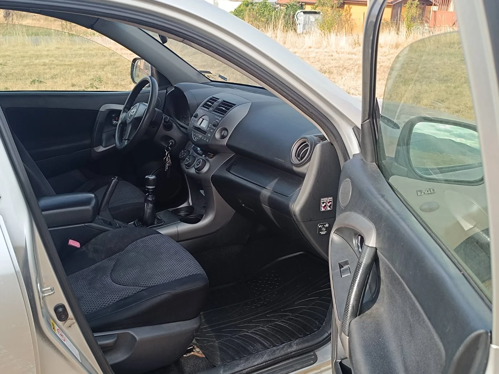 Toyota Rav4 Цяла за части, снимка 5 - Автомобили и джипове - 56317452