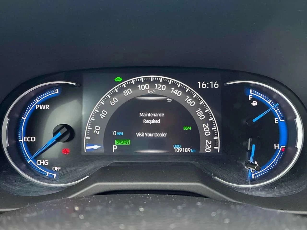 Toyota Rav4, снимка 8 - Автомобили и джипове - 56689493