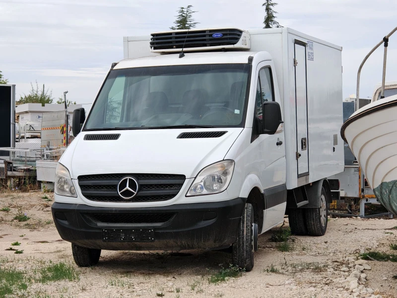 Mercedes-Benz Sprinter 413 Хладилен Климатроник обслужен DPF + Cat, снимка 2 - Бусове и автобуси - 46742986