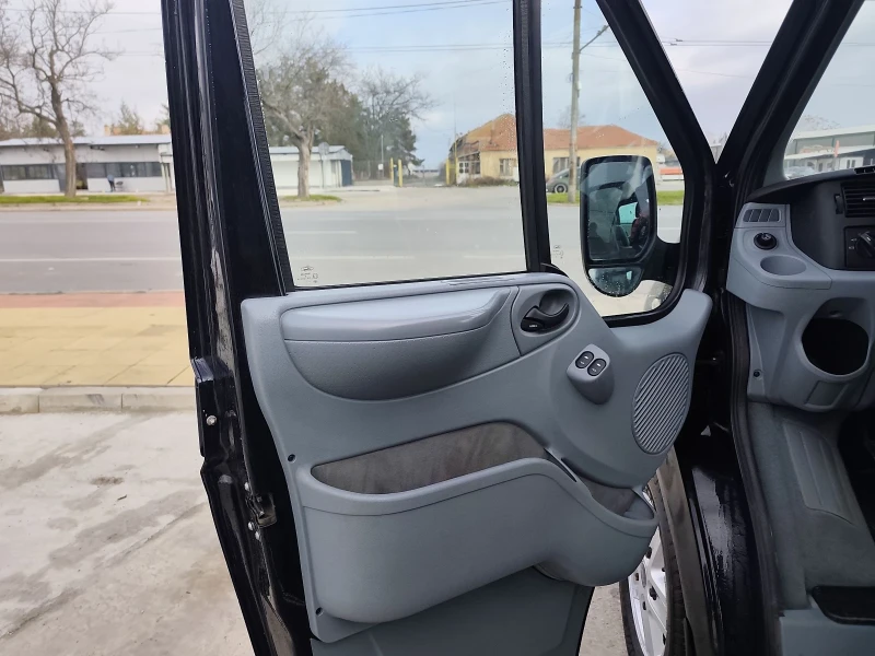 Ford Transit 2.2d-Euro-4-6m, снимка 9 - Бусове и автобуси - 52856756