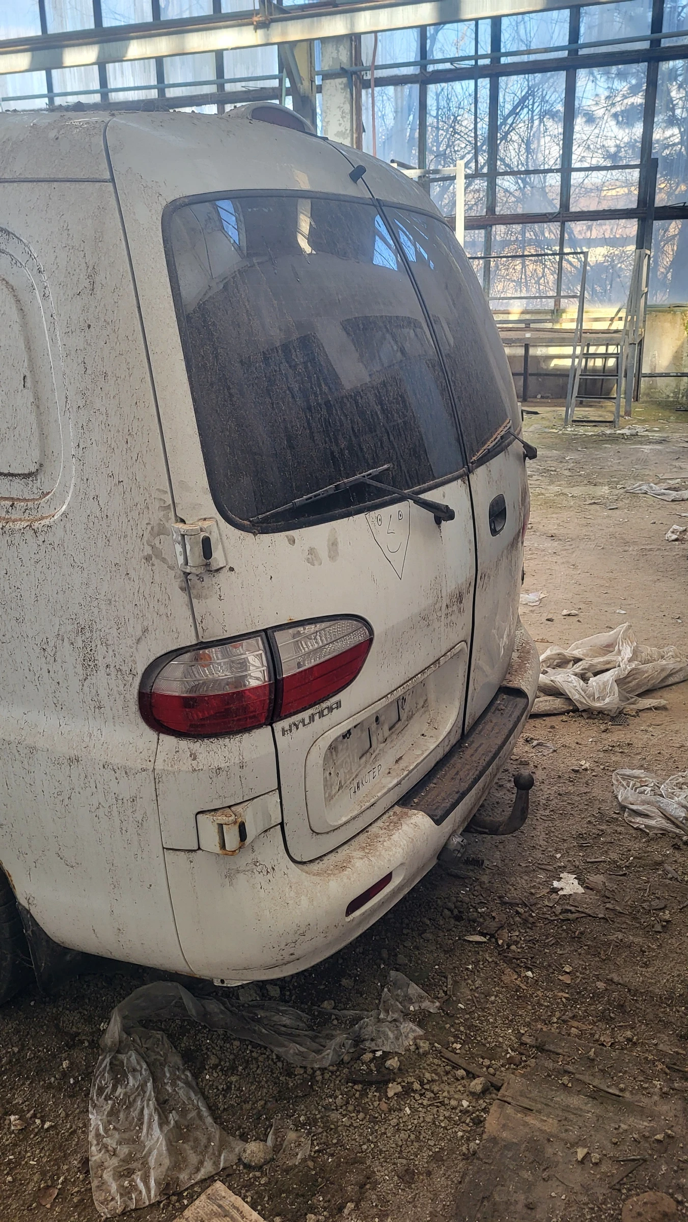 Hyundai H1 2.5crdi - изображение 6
