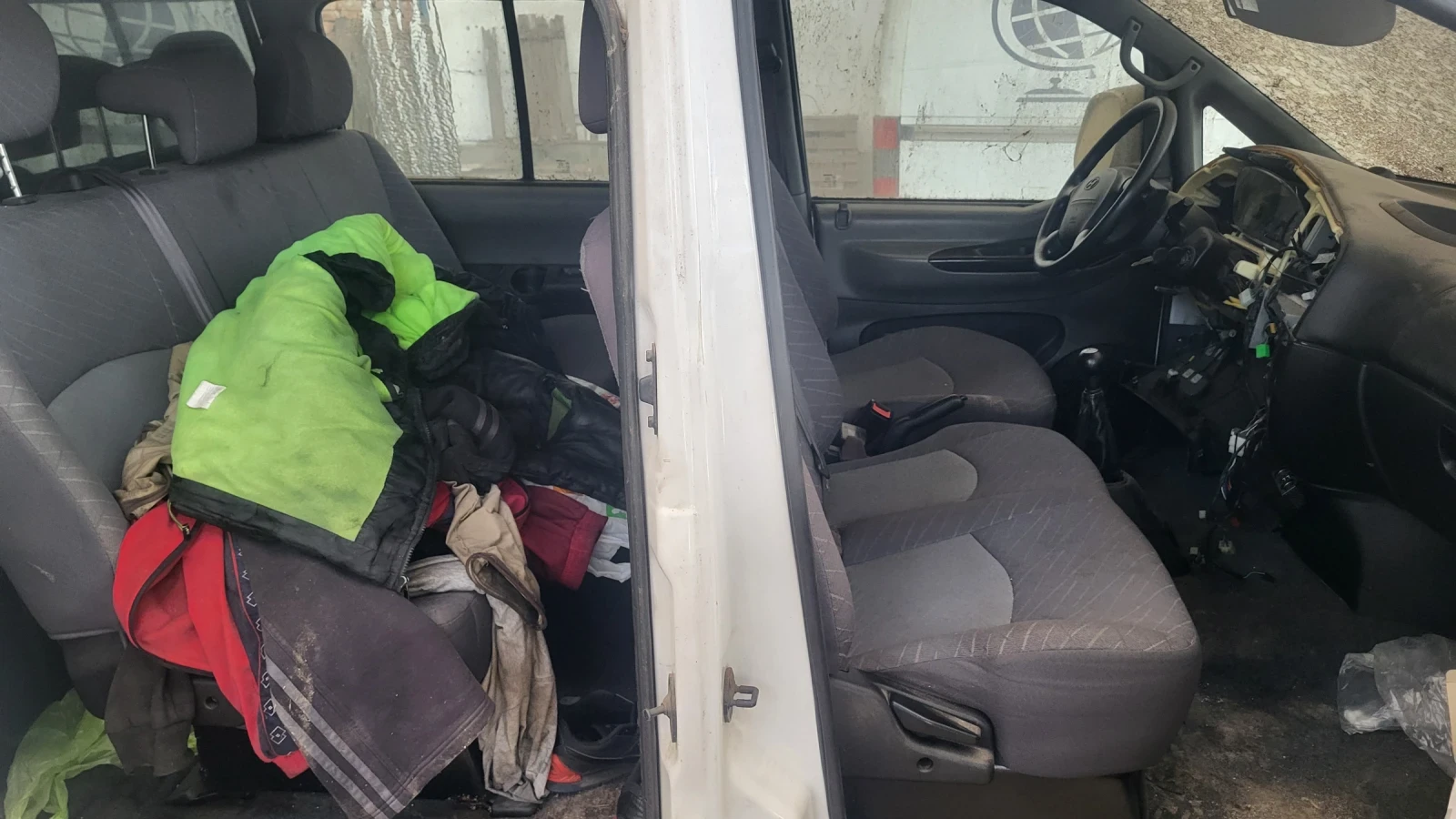 Hyundai H1 2.5crdi - изображение 4