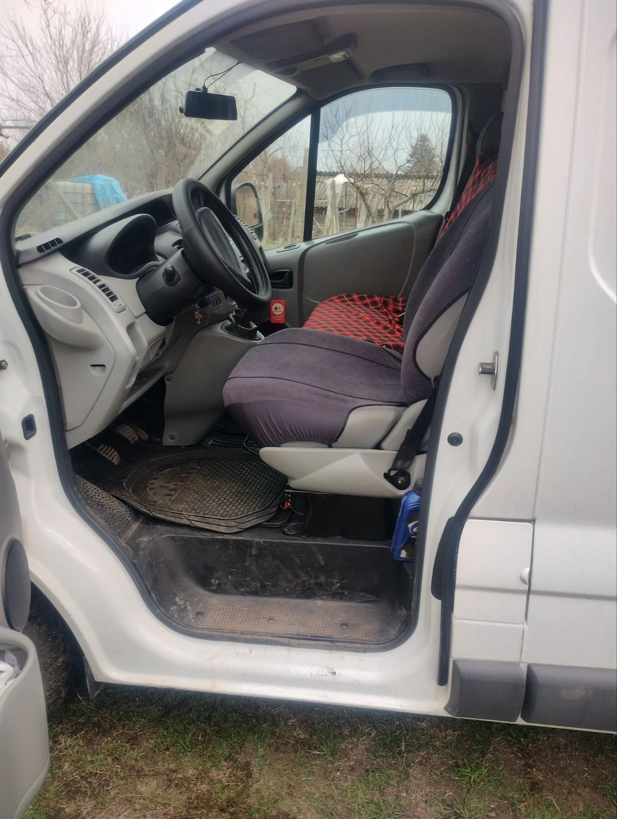 Renault Trafic 2.0 D - изображение 3