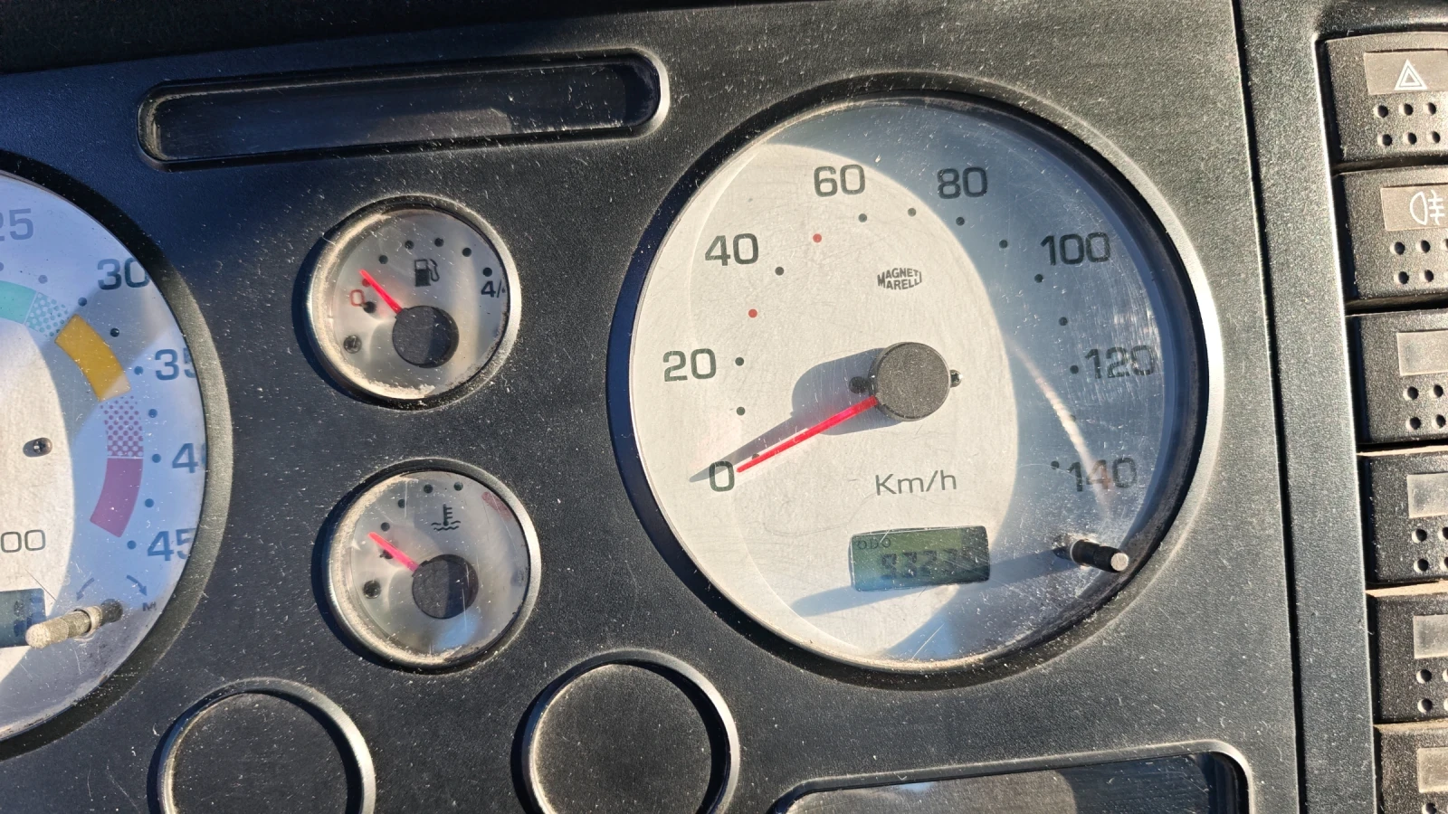 Nissan Atleon 3.0Did, снимка 9 - Камиони - 54830375