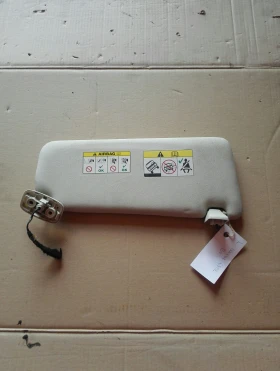 Сенник ляв Ланд Ровър Евок (1)