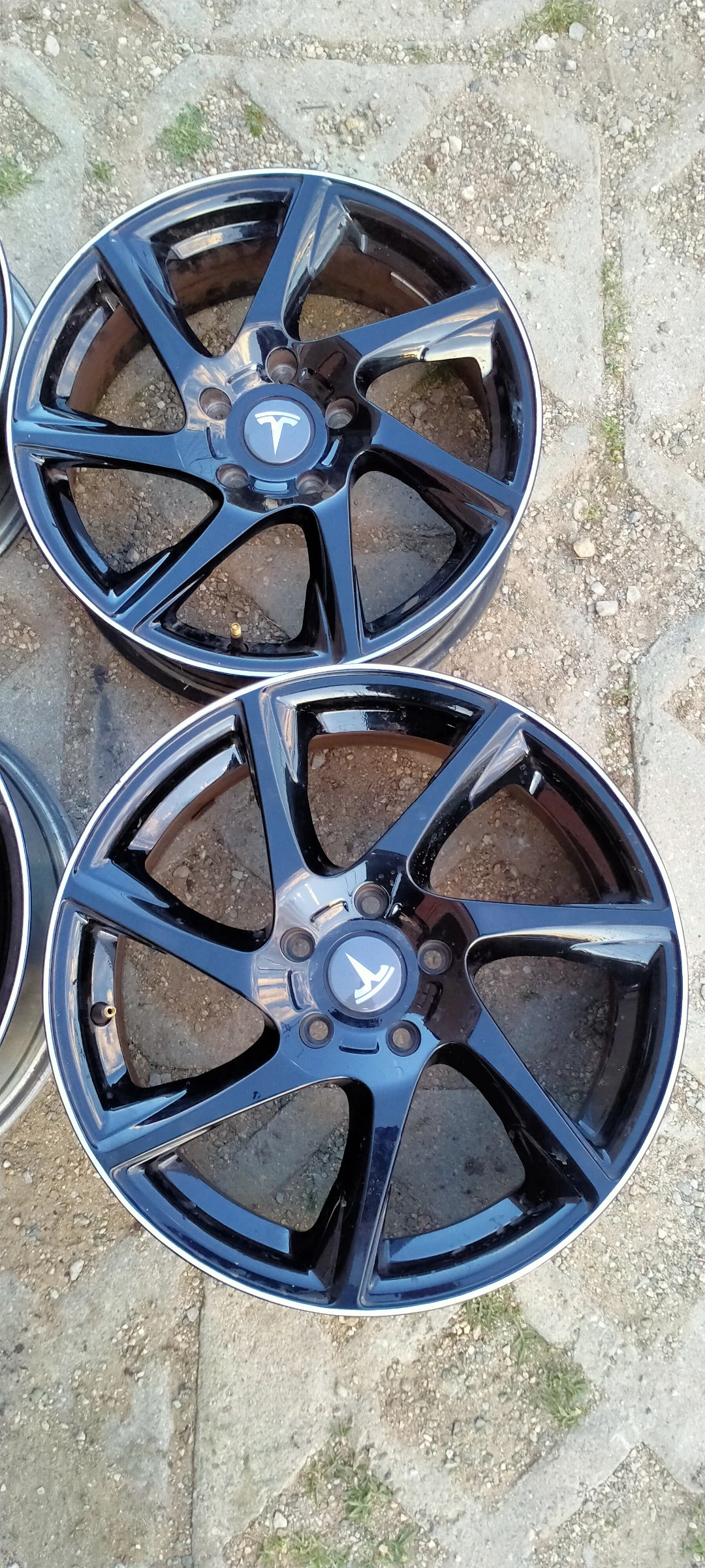   Tesla | Mobile.bg   3