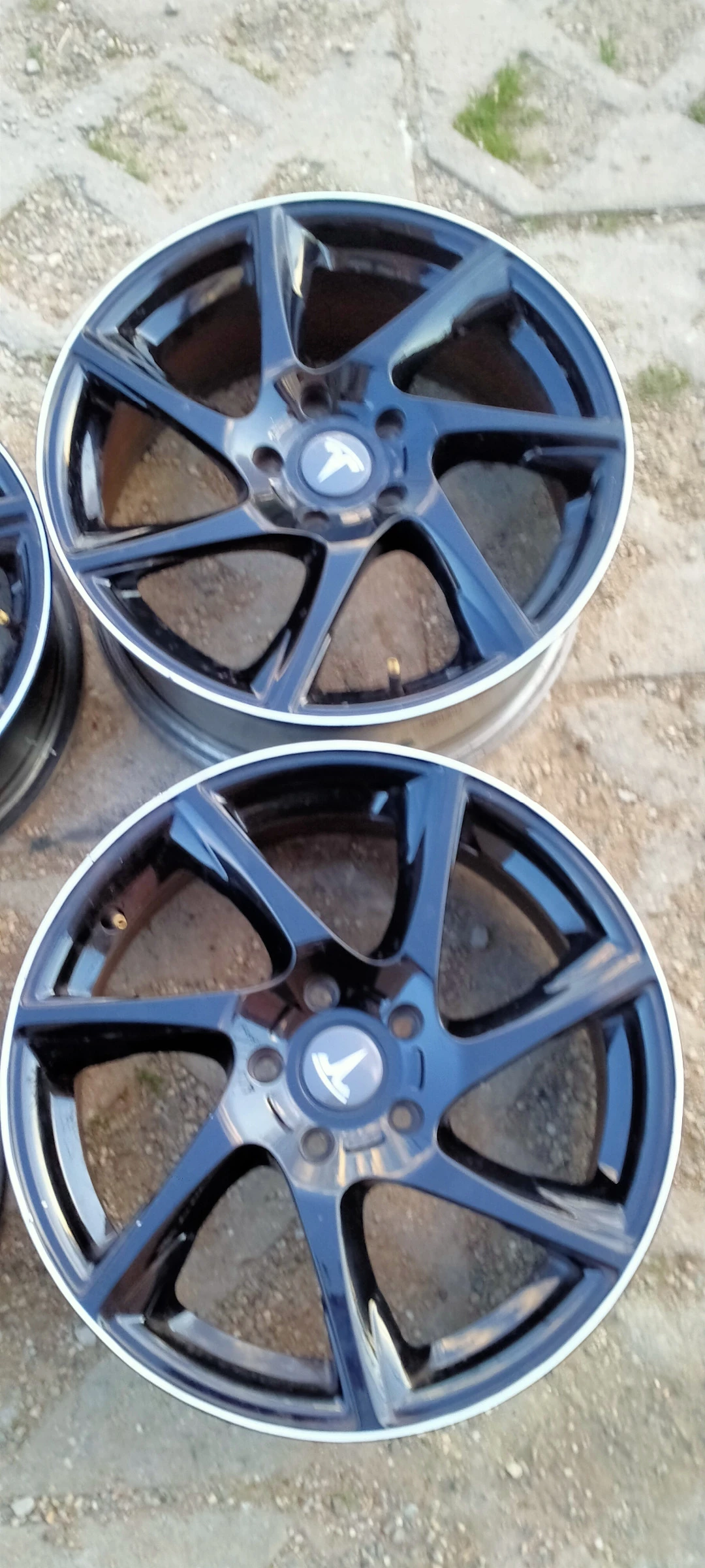   Tesla | Mobile.bg   4